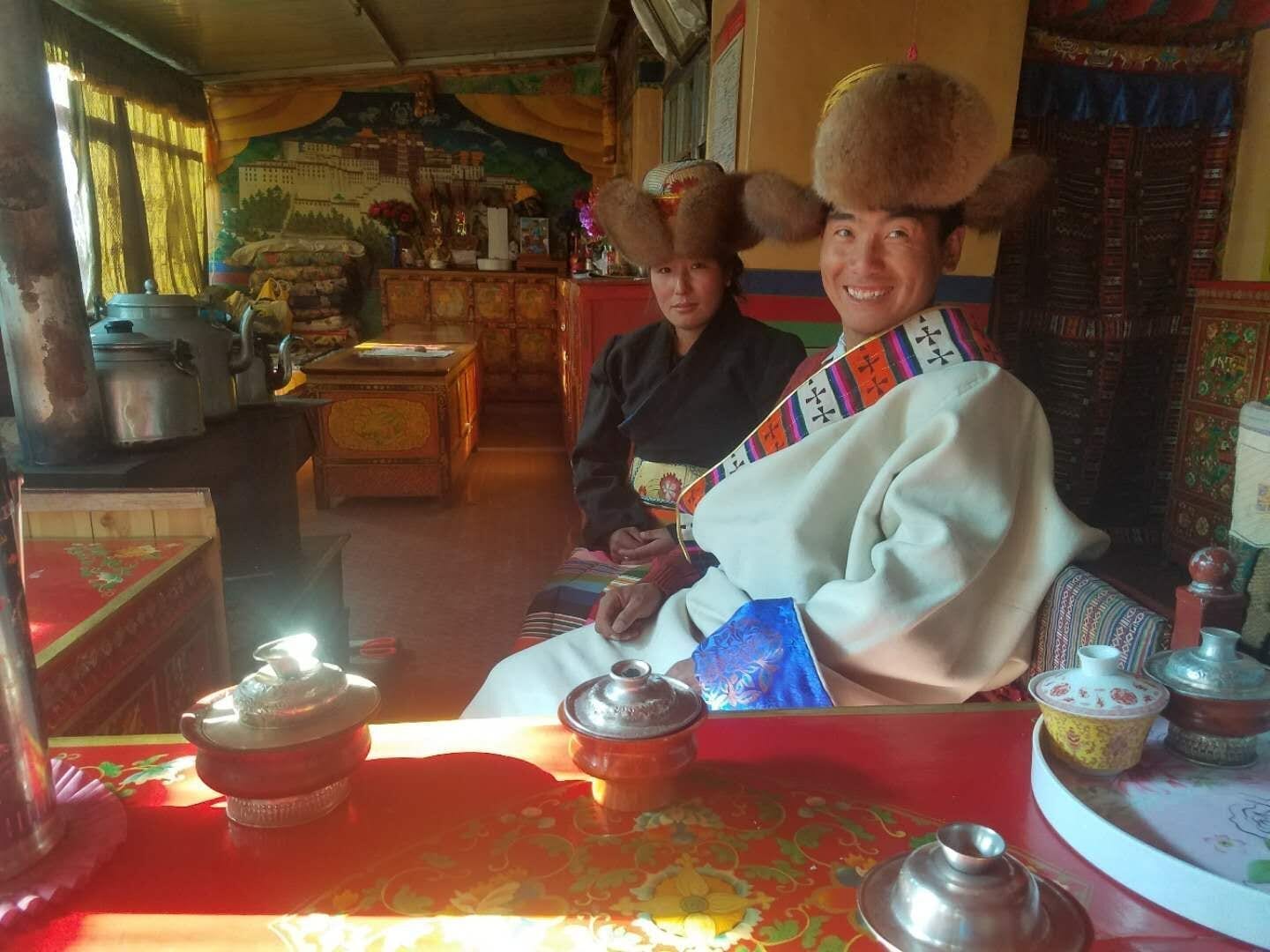 Tibetan Charity Tour-Tibetan Home Visit