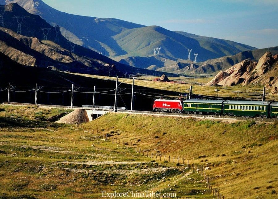 The Qinghai-Tibet Railway Train Travel-12